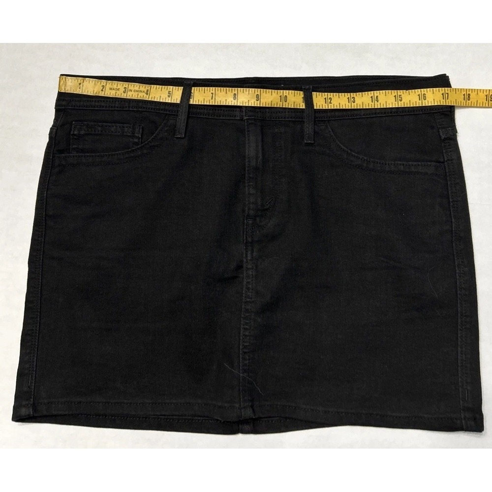 Levi's Women's Mini Icon Jean Skirt Black Tab Sz 9‎ EC 34" Waist  Stretch - Picture 8 of 10